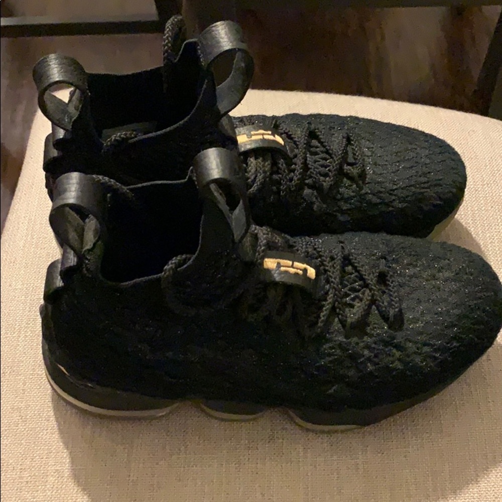 Lebrons - Picture 4 of 6